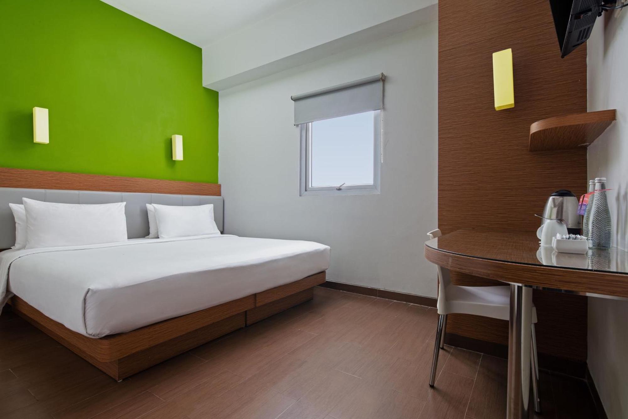 Amaris Hotel Pancoran Jakarta Luaran gambar