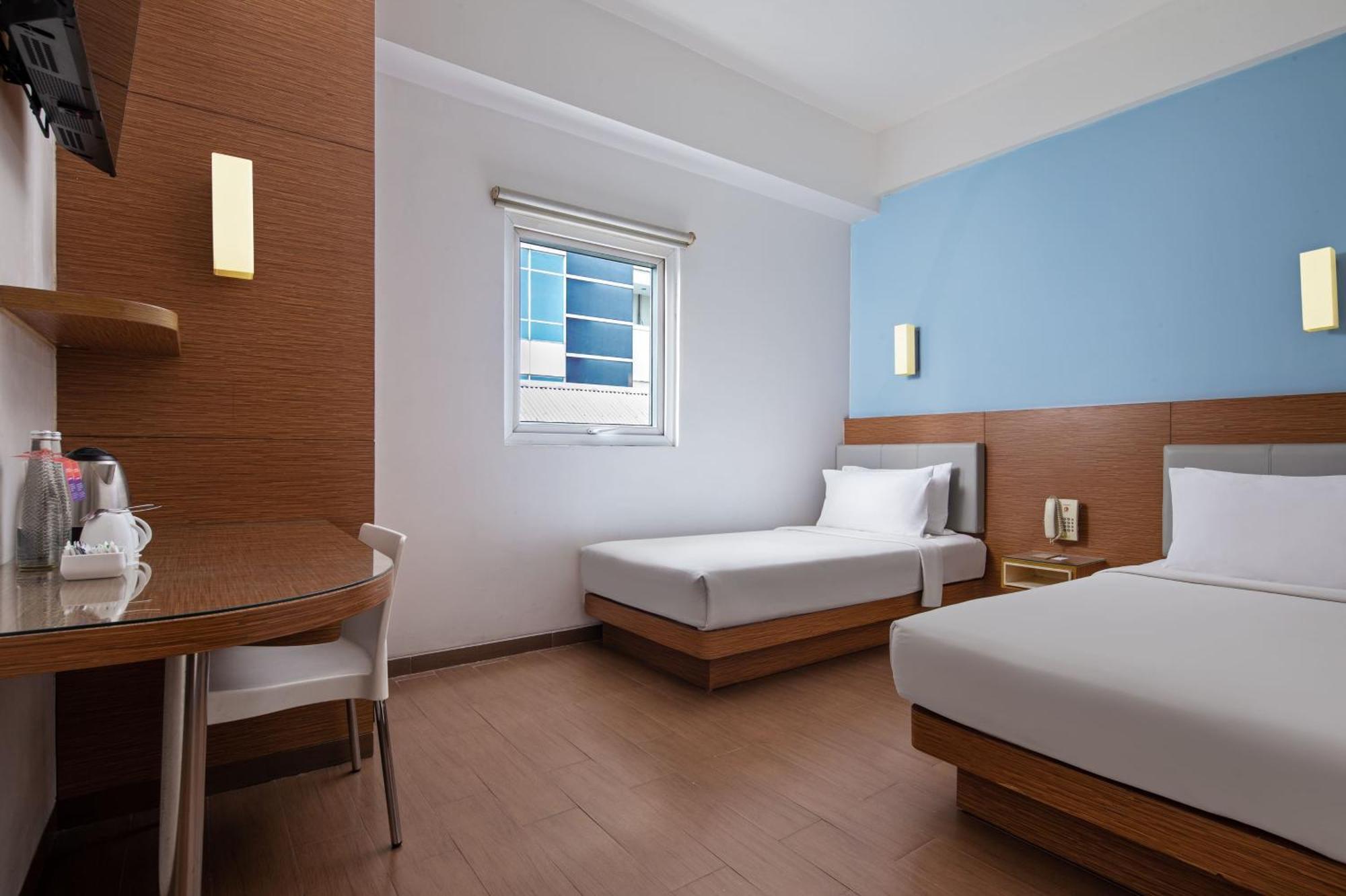 Amaris Hotel Pancoran Jakarta Luaran gambar